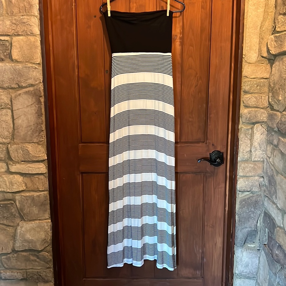 Hurley Strapless Dress